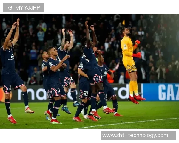 英超精彩对决巴黎圣日耳曼完胜马竞补时进球点燃全场激情